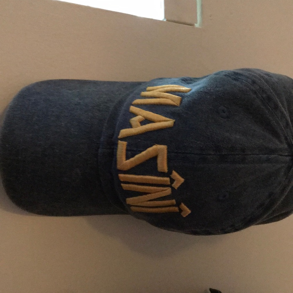 MAZÎNî dad hat
